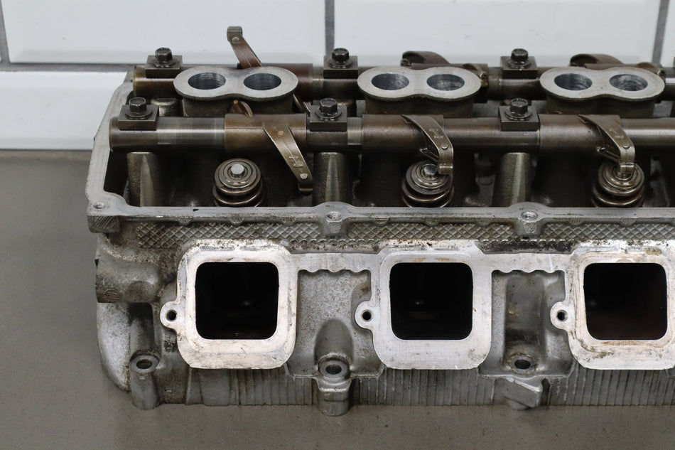 09-23 Dodge Challenger 5.7 LH Cylinder Head EZH