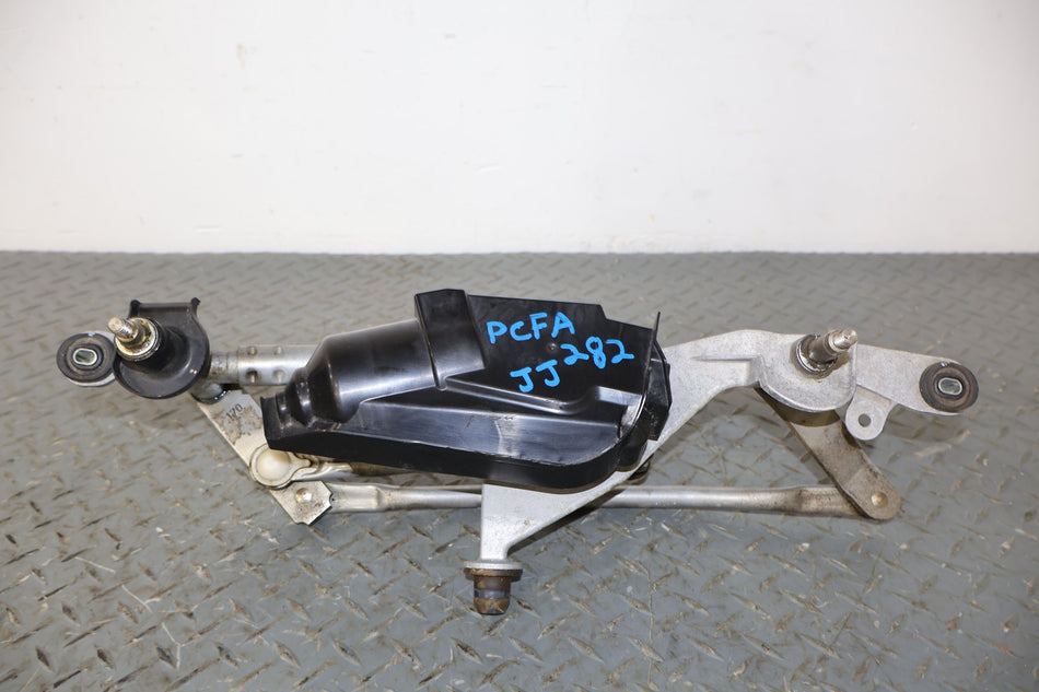 12-19 Fiat 500 Wiper Linkage