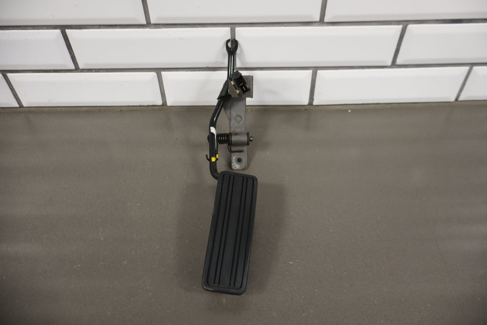 1984 Nissan 300ZX Z31- Pedals