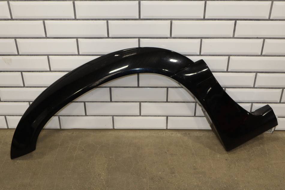 94-96 Pontiac Grand Prix Coupe Left Fender Flare Molding SE
