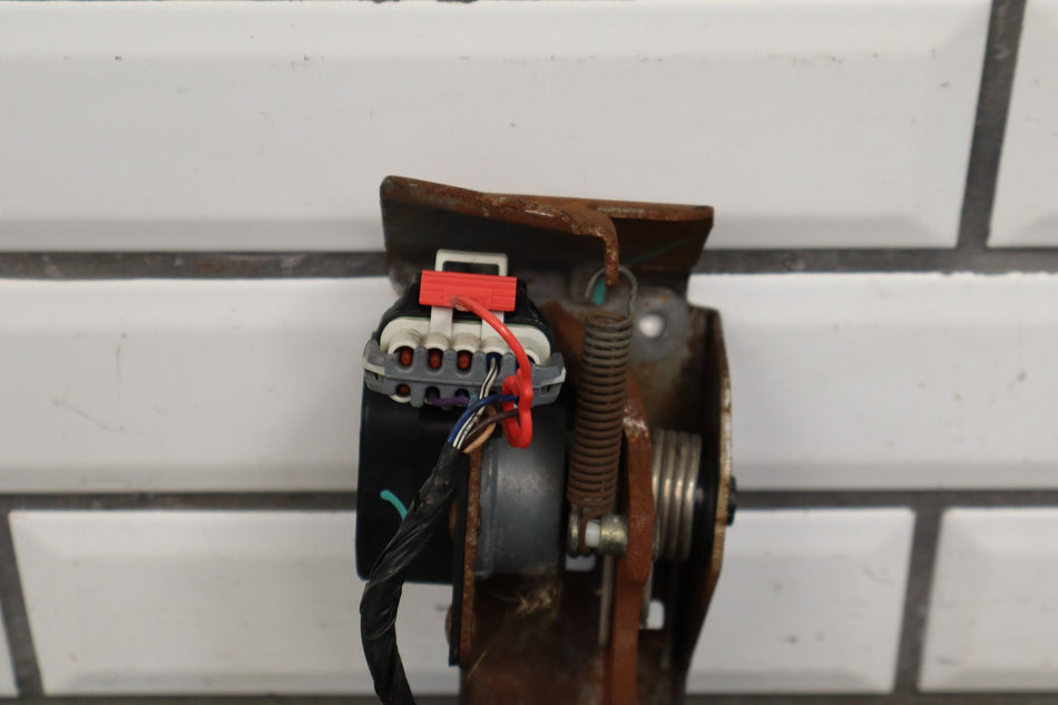 03-09 Hummer H2 Electronic Throttle Gas Pedal OEM