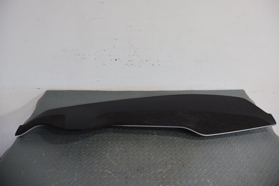 16-20 Tesla Model X Dash Pad (Black Silver Trim)