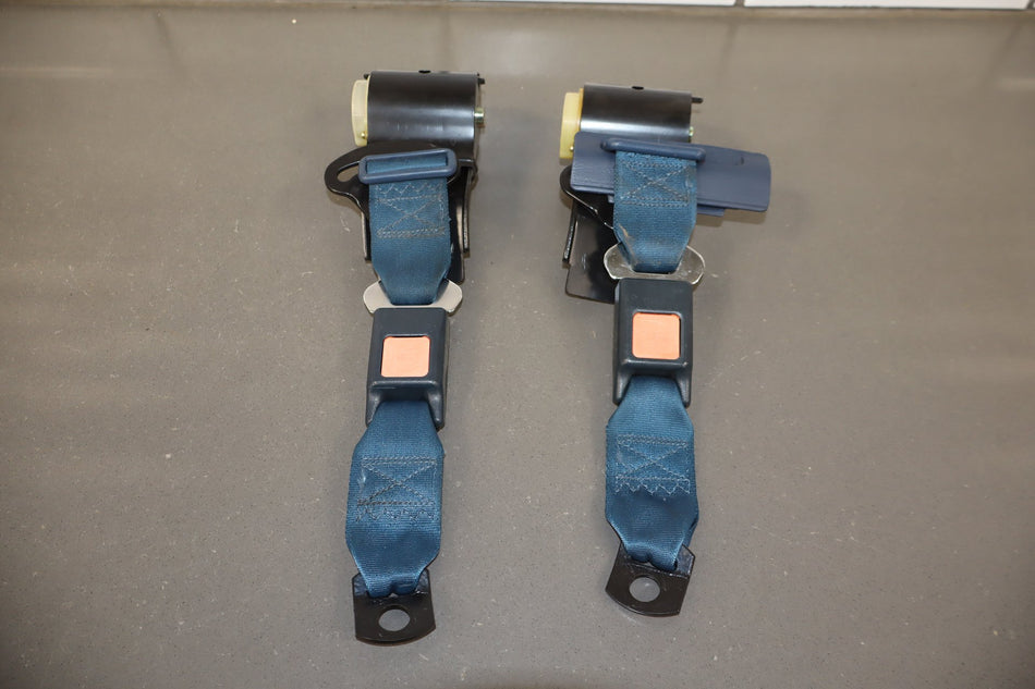 1984 Nissan 300ZX 2+2 Left Rear Seat Belt Blue