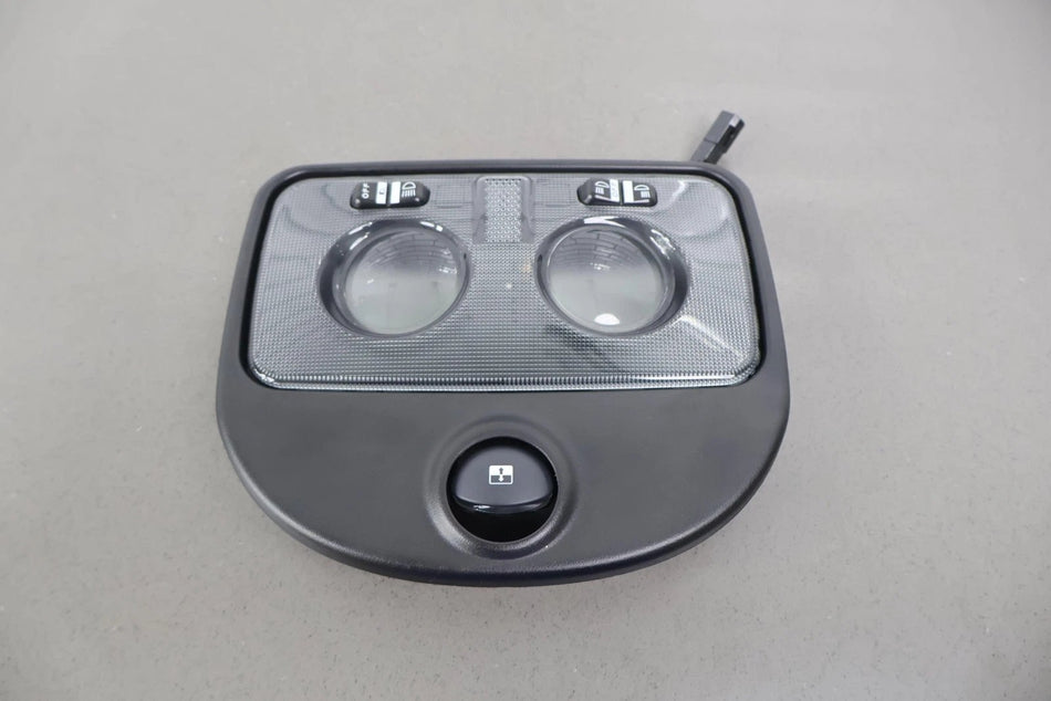 2012 Fiat 500- Front Console