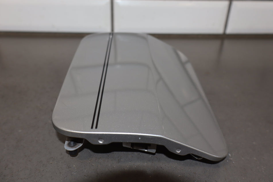 2002-2004 Infiniti M45 Fuel Filler Door Brilliant Silver KY0