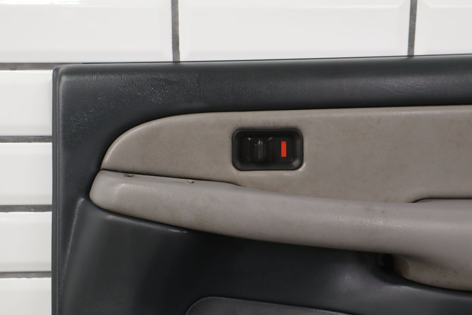 2001 Chevrolet Suburban 2500- Rear Door Trim