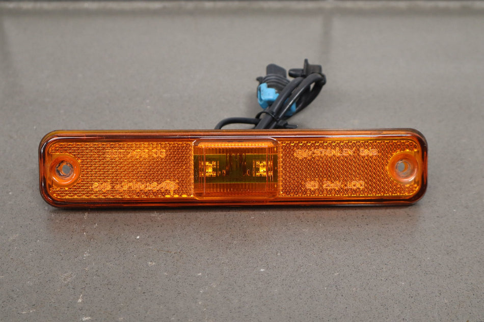 2003-2009 Hummer H2 Front Amber LED Side Marker Light/Lamp Fits Right or Left