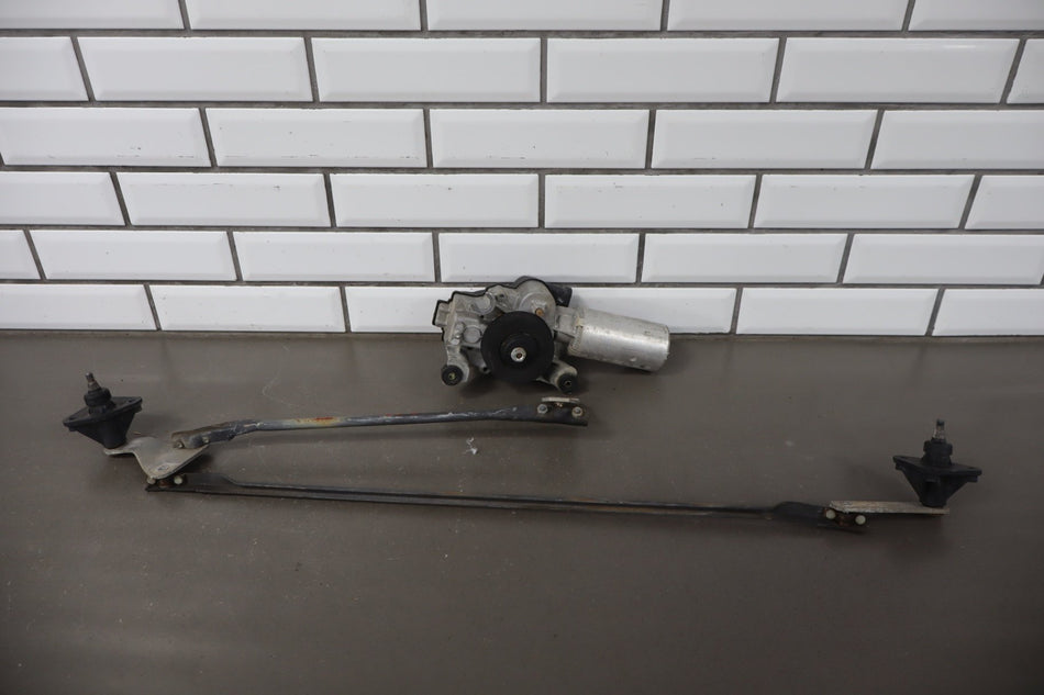 1993 Cadillac Fleetwood Front Wiper Motor 22087149 OEM
