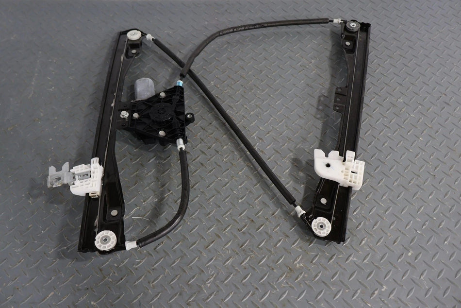 16-19 Nissan Titan XD Left Front Window Regulator