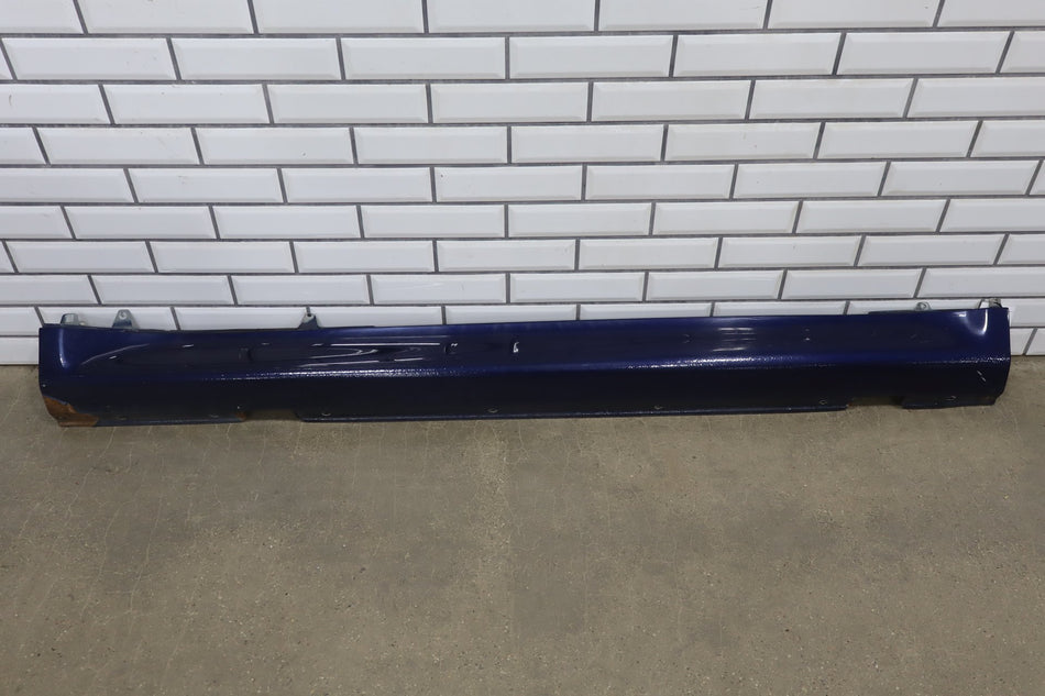 1996-1999 BMW Z3 1.9i Left Rocker Moulding 41218398649