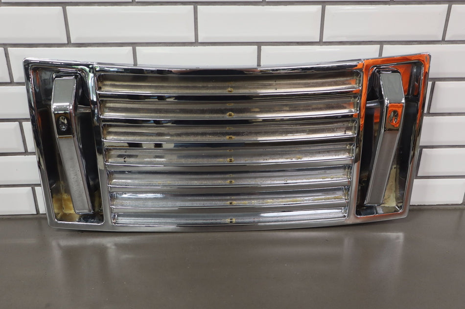 2003-2005 Hummer H2 Grille 25928163 OEM