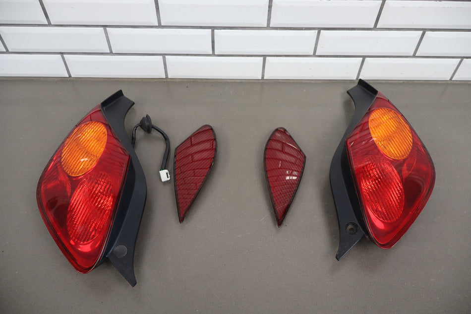 02-05 Lexus SC430 Z40 Halogen Taillight Set Trunk Markers