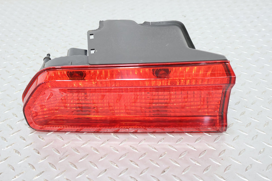 08-14 Dodge Challenger Left Tail Light