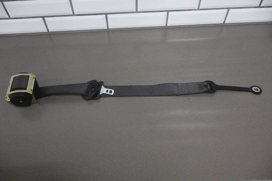 2004-2006 Pontiac GTO Right Front Seat Belt Black 812 88987836