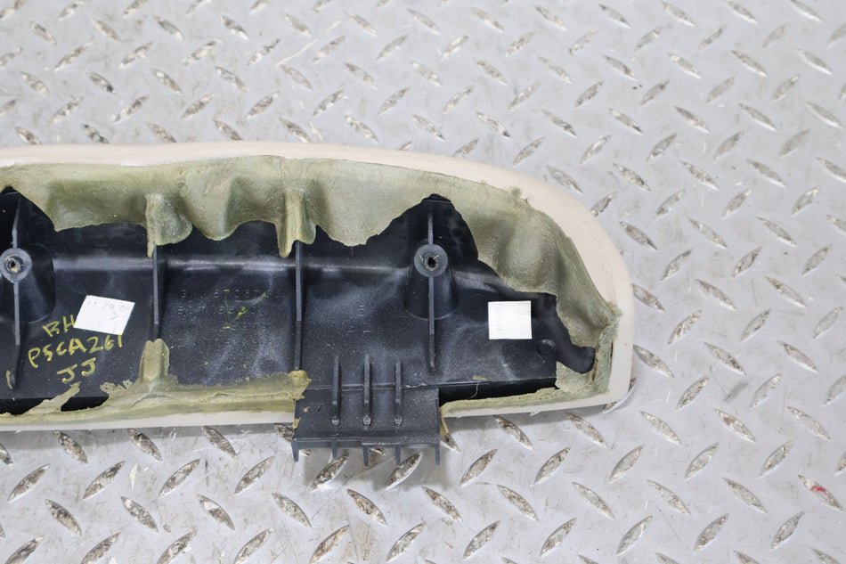 03-06 Cadillac Escalade ESV Right Front Armrest (Shale)