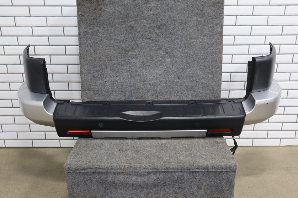 2007-2014 Toyota FJ Cruiser Rear Bumper OEM W/ Rebar