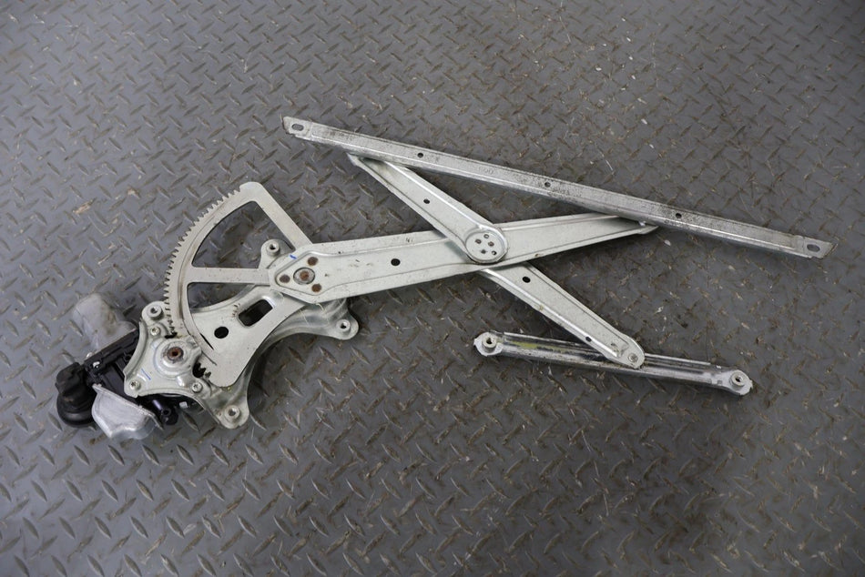 2010 Lexus GX460- FRONT DOOR REGULATOR