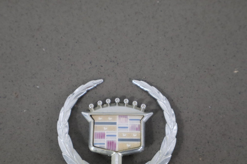 1993 Cadillac Fleetwood- Emblem