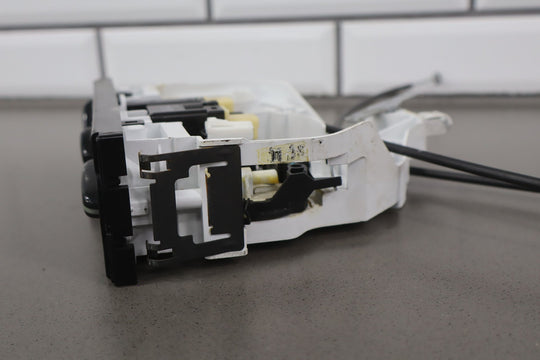 https://dvyuexp86pxrj.cloudfront.net/afb4b39b-4871-415e-a25a-a49131a4a926/274AC5C8-45D2-4F54-A411-994AEF33332F/web_d96c9ea3-6053-41e0-889a-e96680ba3a66.jpg
