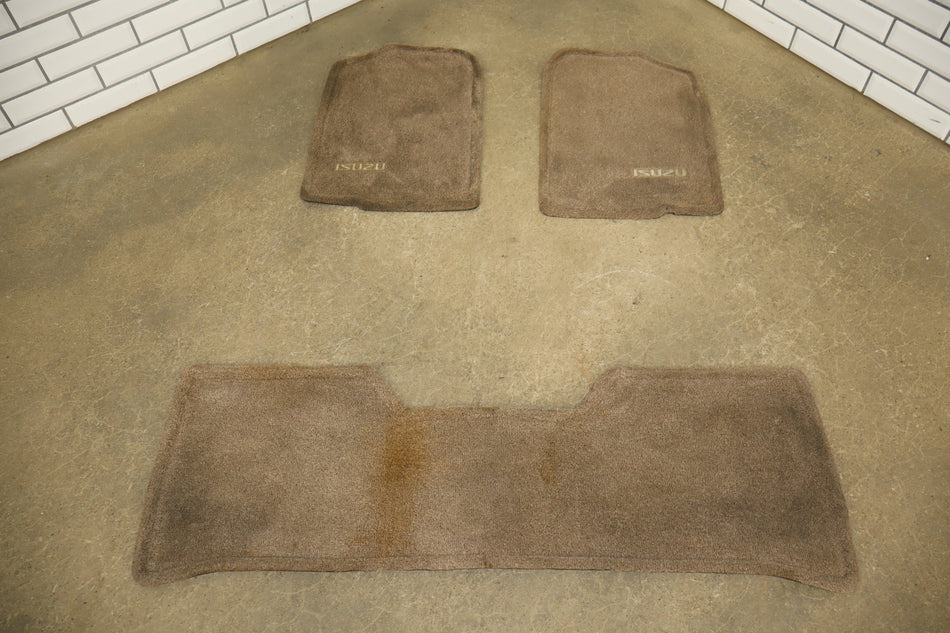 1998-2002 Isuzu Trooper Floor Mats OEM Beige