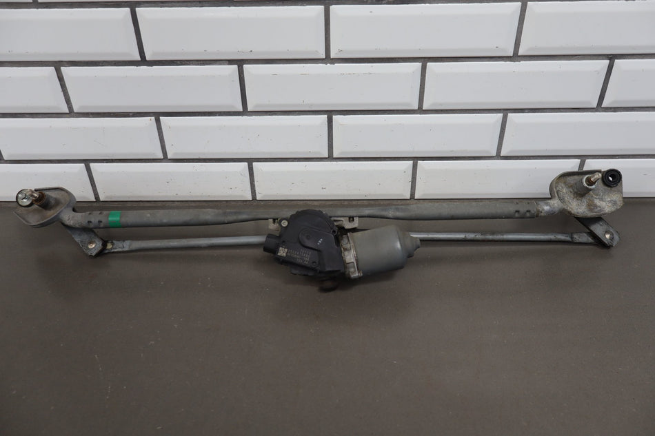 08-14 Dodge Challenger Front Wiper Motor Linkage Tested