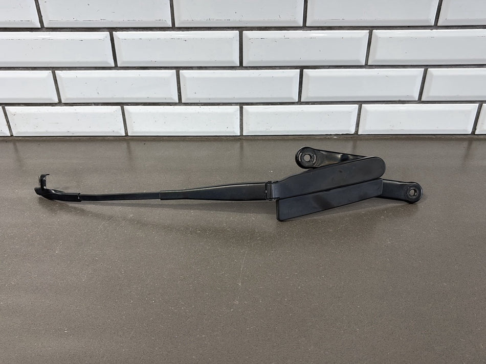 2011 Porsche Cayenne 958- Wiper Arm Pair
