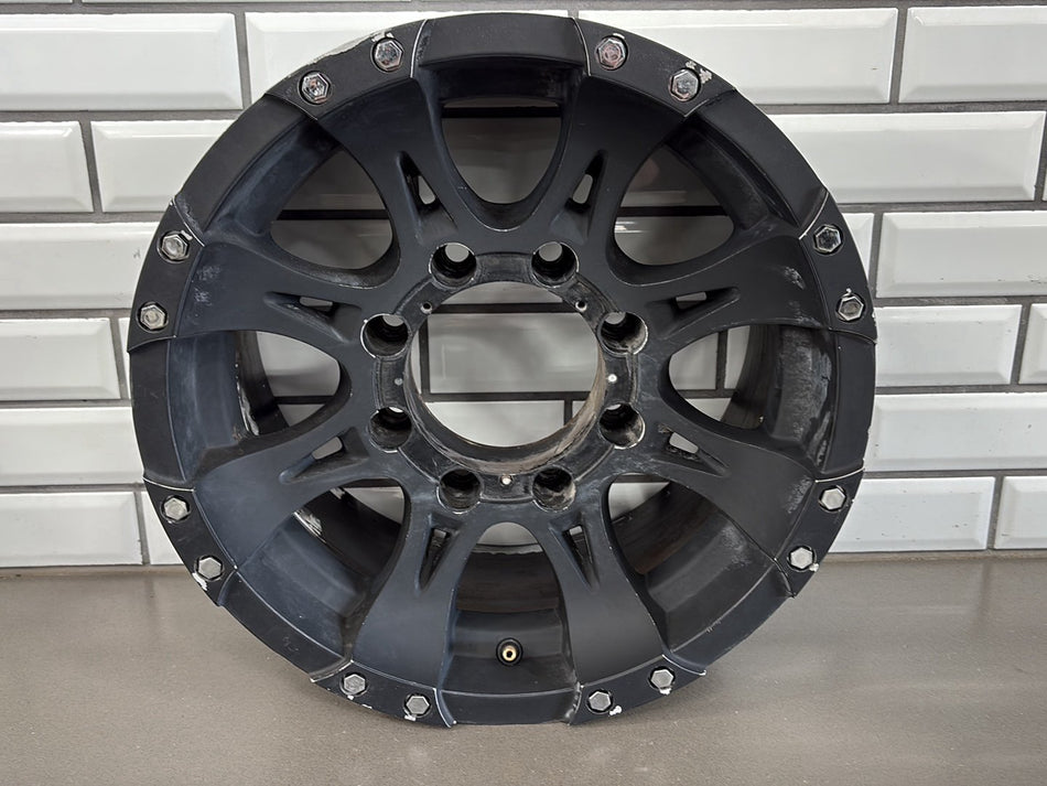 2004 Chevrolet Silverado 2500 Wheel Set
