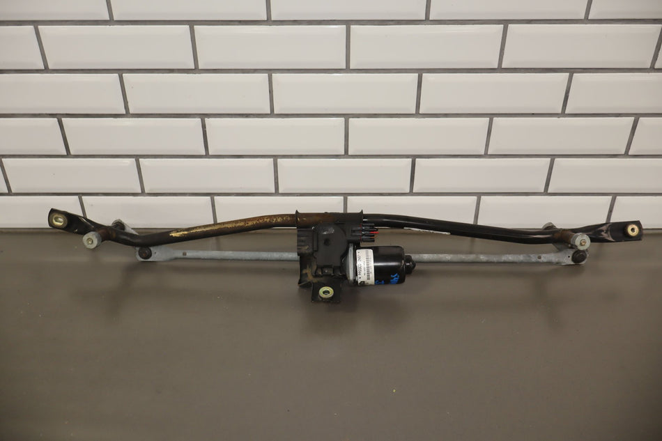 2004 Hummer H2- Wiper Linkage