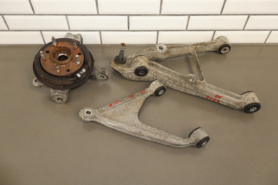 1997-2004 Chevrolet Corvette Left Rear Suspension 10332530 OEM