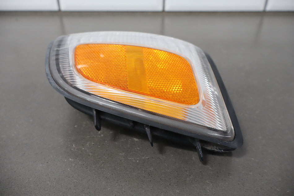 1998-2002 Toyota 4Runner Left Front Lamp