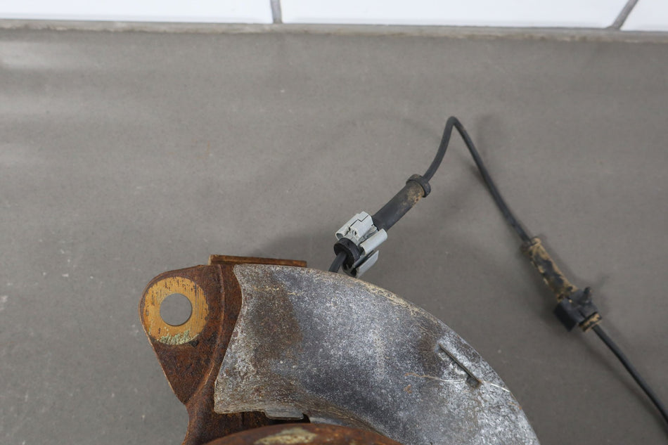 2008 Chevrolet Silverado 2500- Right Front Spindle