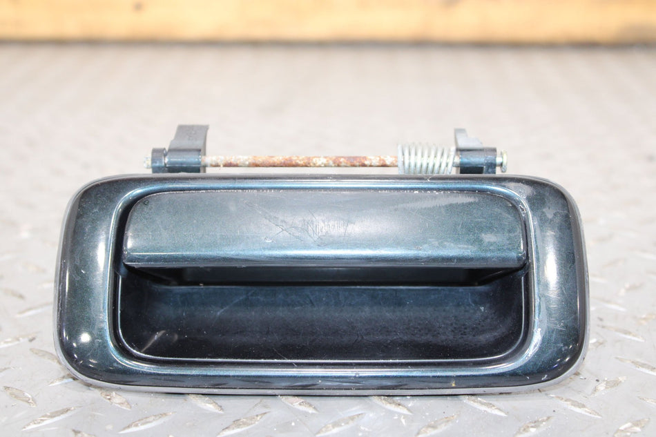 91-97 Toyota Land Cruiser Right Rear Door Handle