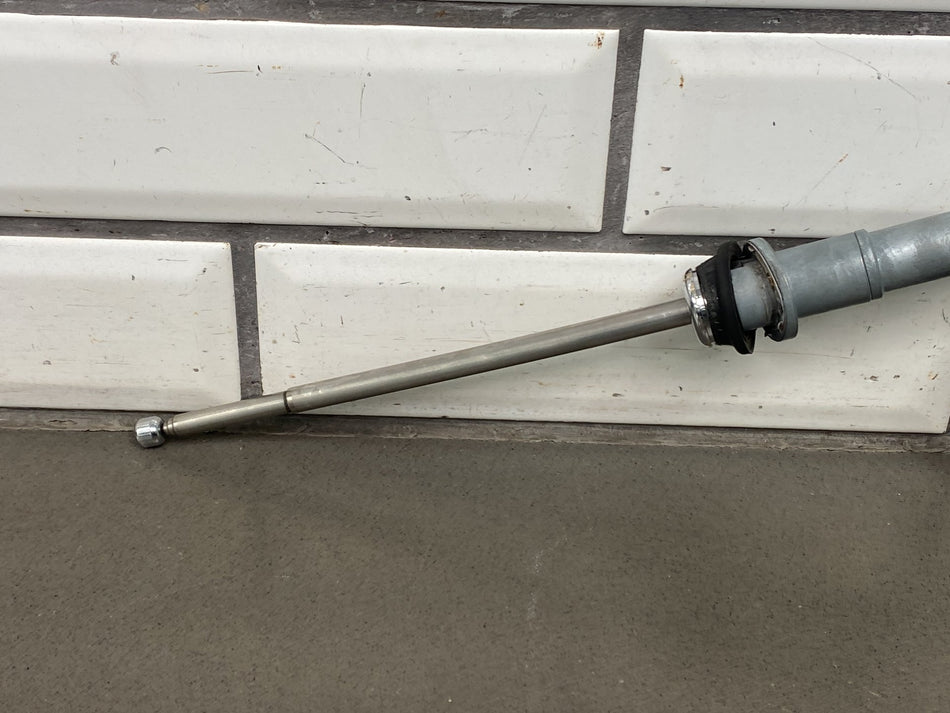 1999-2005 Mazda MX-5 Miata NB Power Antenna Mast Motor NC10-66-930B OEM