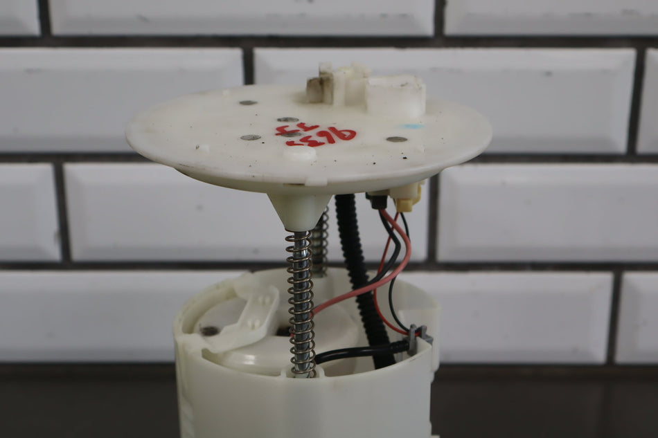 2012 Toyota Sienna 3.5L Fuel Pump OEM