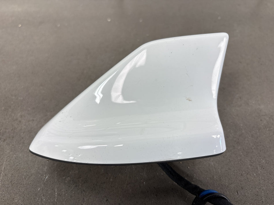 2018-2023 Ford Mustang S550 Roof Shark Fin Antenna Oxford White JD9T-19K351