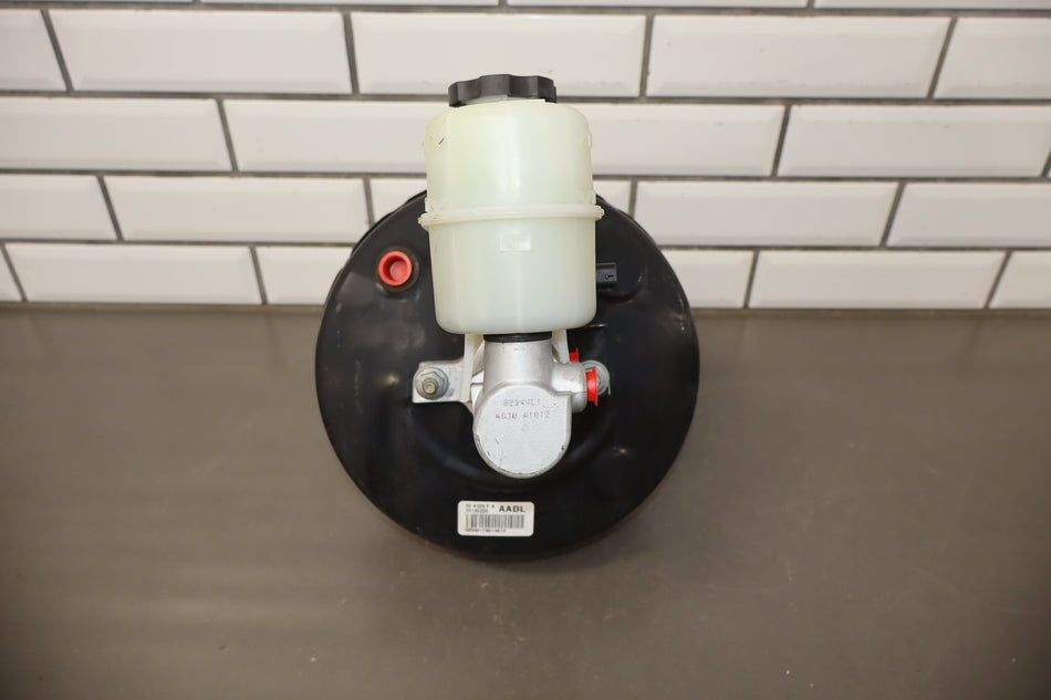 2014-2018 GMC Sierra 1500 Brake Booster OEM