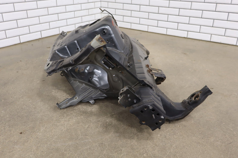 2004 Lexus LS430 Right Front Inner Fender Liner OEM