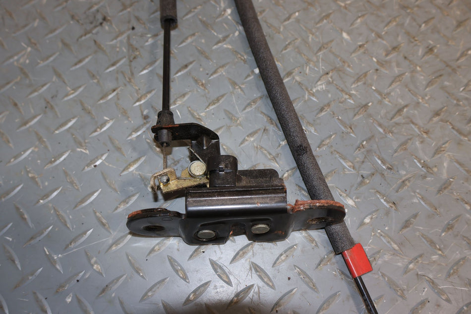 03-09 Hummer H2 Rear Hatch Latch Pair With Cables