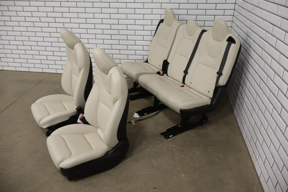 2020 Tesla Model X Long Range All Wheel Drive (Leatherette) Seats Set White