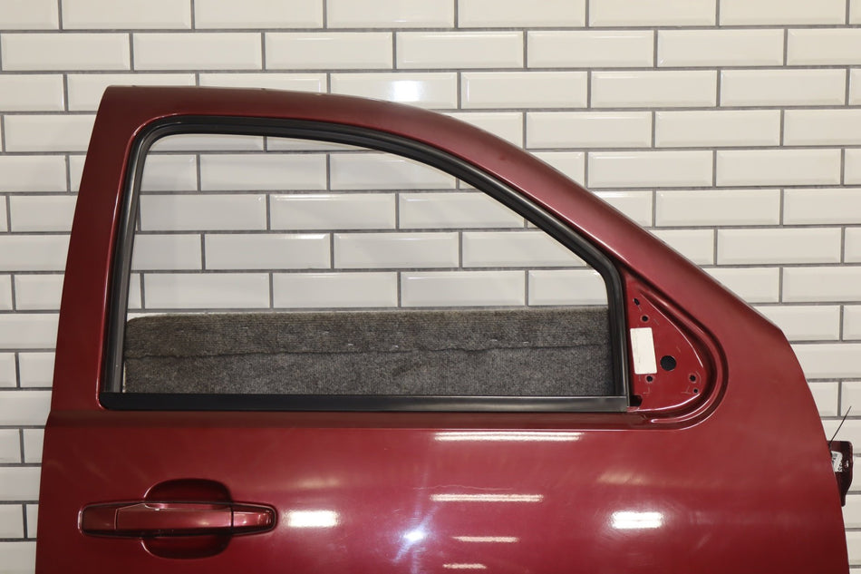2009 Chevrolet Tahoe Right Front Door Ruby Red 66 25796673