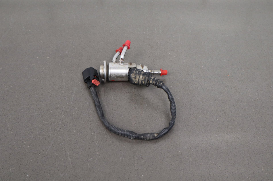 17-19 Chevy Silverado GMC Sierra 2500HD 3500HD 6.6 L5P Duramax DEF Injector
