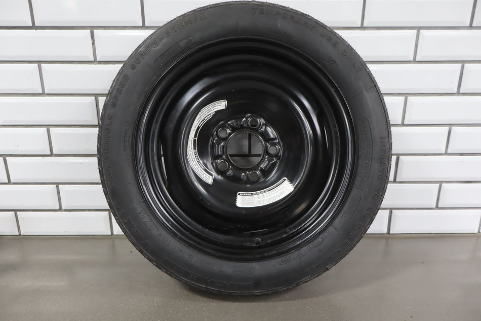 1997 Lincoln Town Car- Spare Wheel