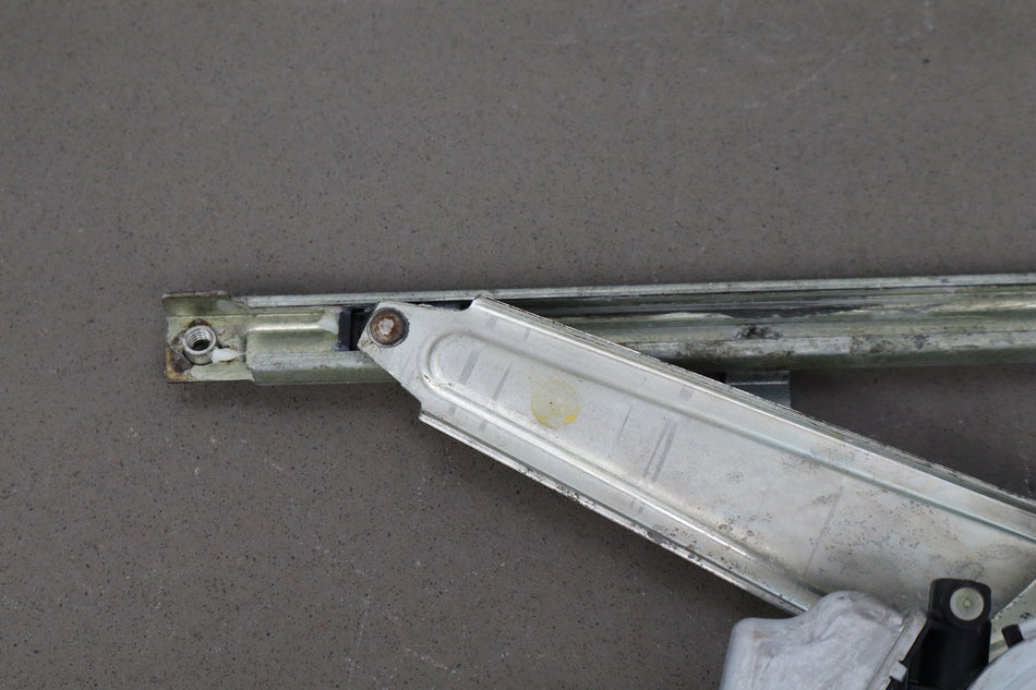 2007-09 Lexus LS460 SWB Left Rear Door Regulator W/ Motor 69804-50040 OEM