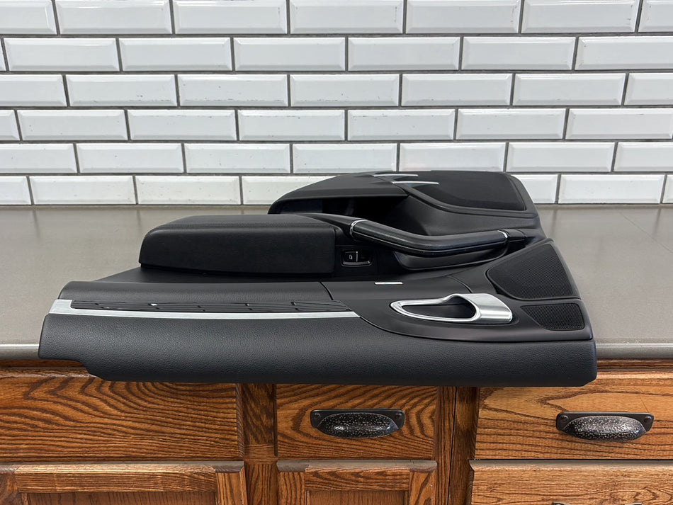 2011 Porsche Cayenne Right Rear Door Panel Black MA