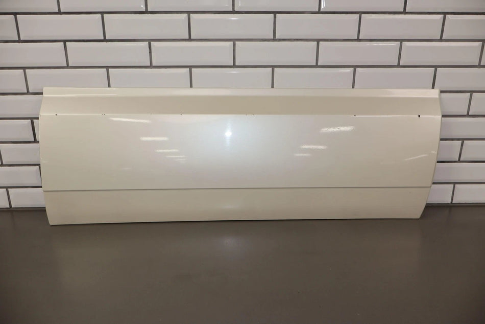 Right Front Door Molding, 2005, Cadillac, Escalade ESV