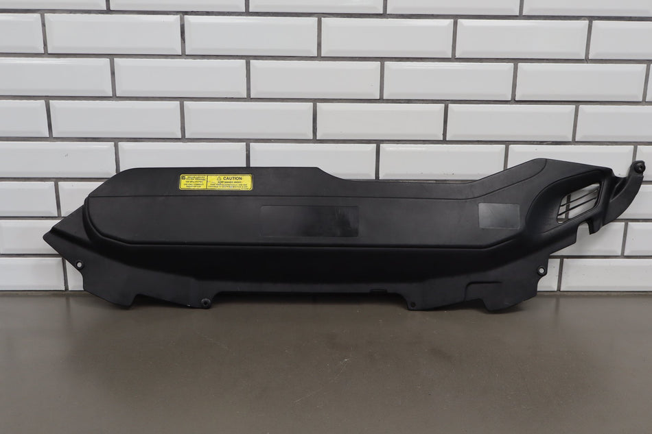 2004 Pontiac GTO Radiator Shroud 92160585 OEM
