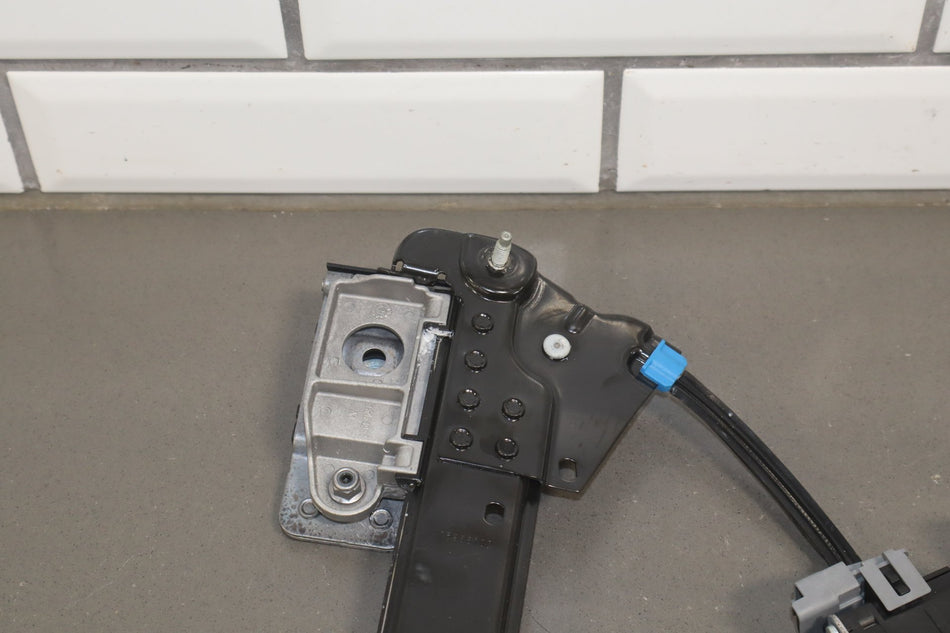 2022-2026 Tesla Model S Right Rear Door Window Regulator Motor OEM