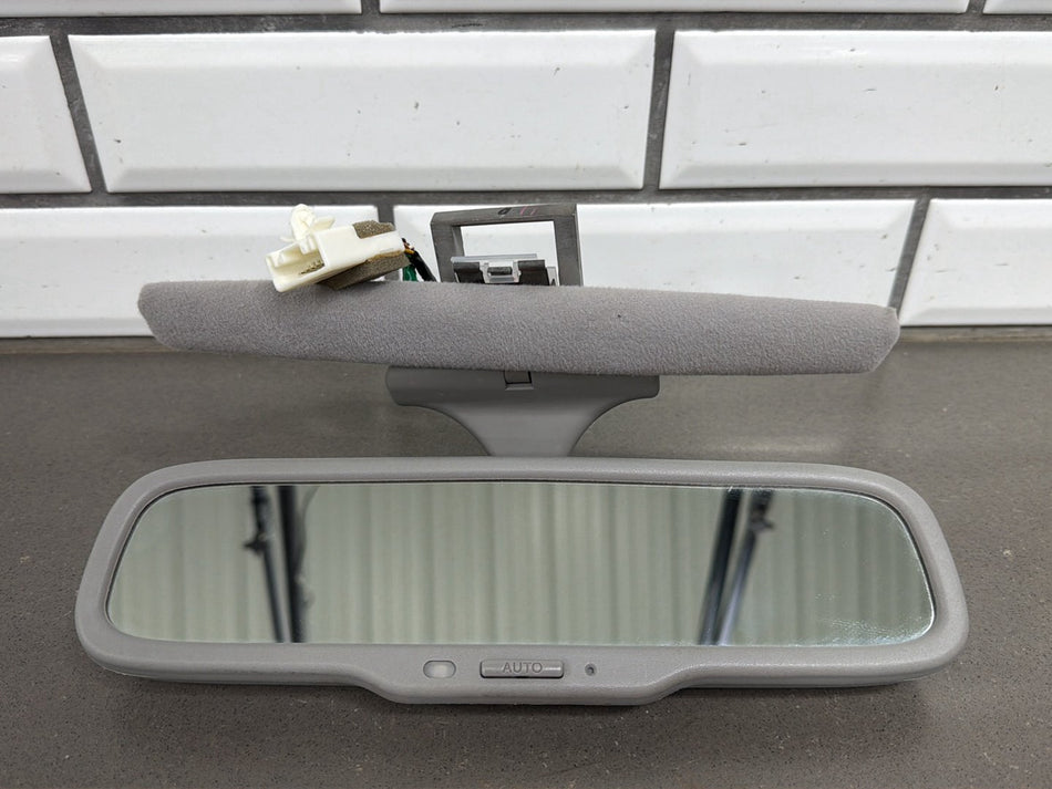2004 Lexus LS430 Rear View Mirror