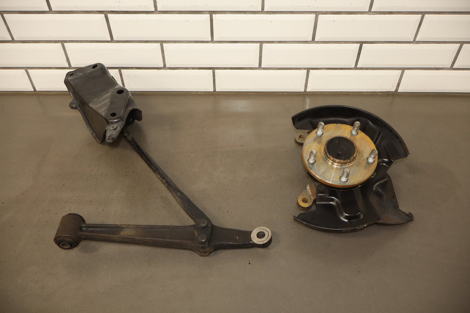 1992 Toyota MR2 Base Right Front Suspension Knee