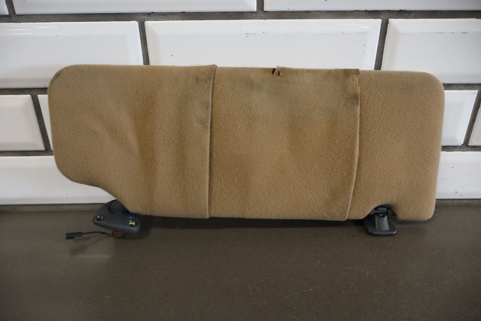 94-96 Pontiac Grand Prix Sun Visor Pair Lighted (Beige 64 Tear)
